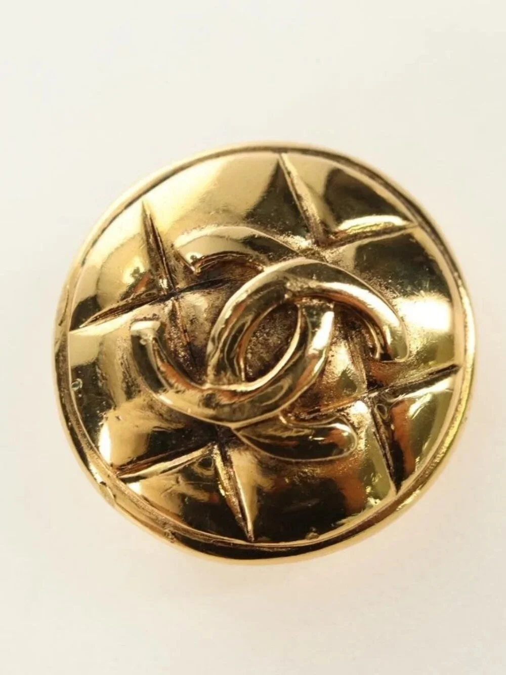 CHANEL COCO Mark Earring metal Gold Tone CC Auth 181301V